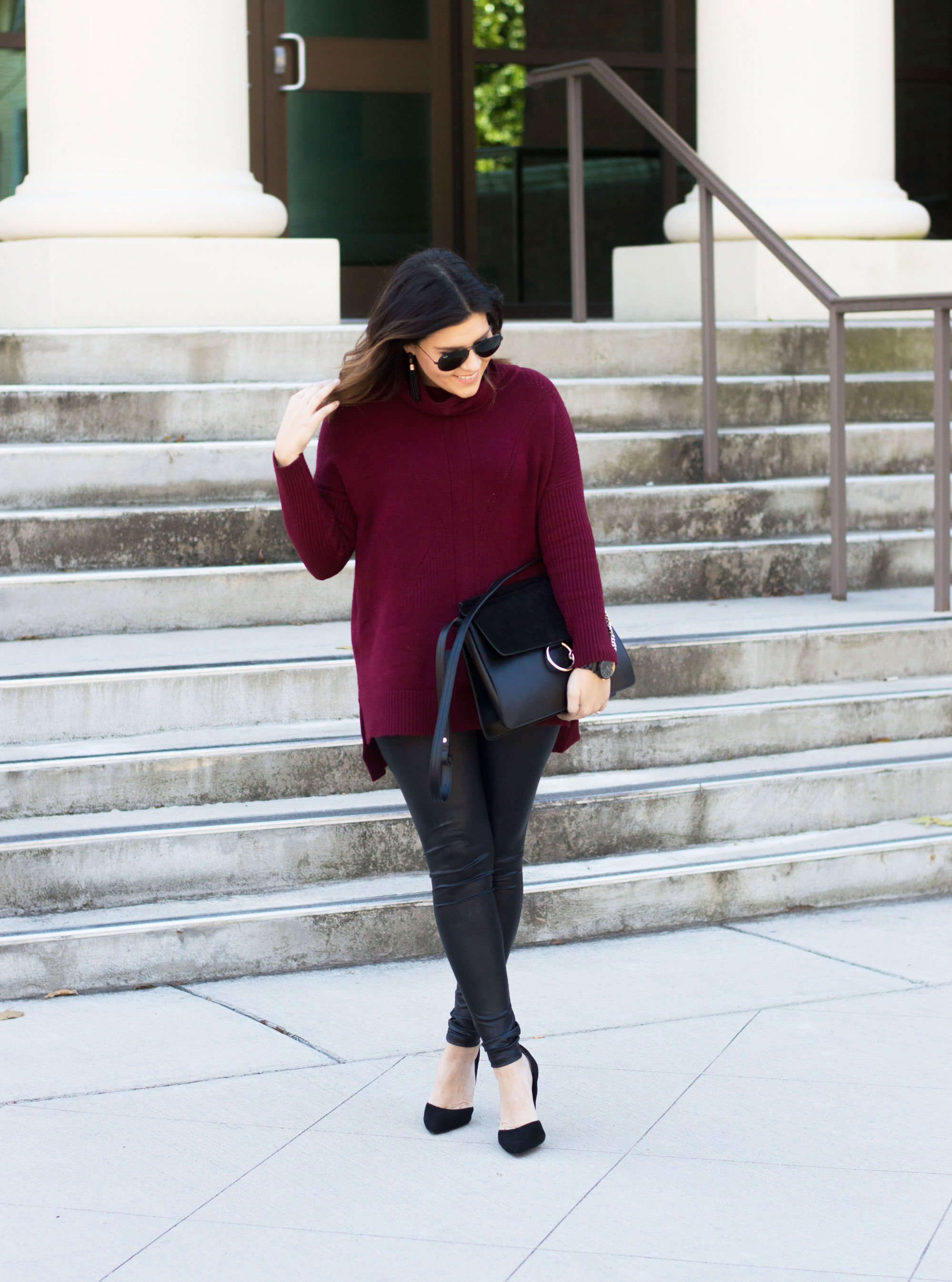 dezzel_red_sweater_1