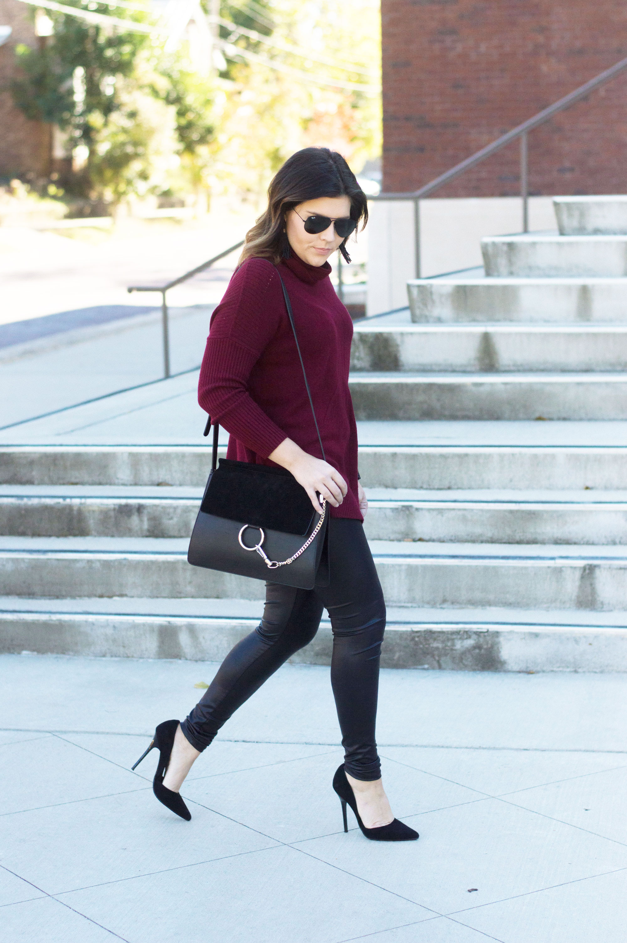 dezzel_red_sweater_8