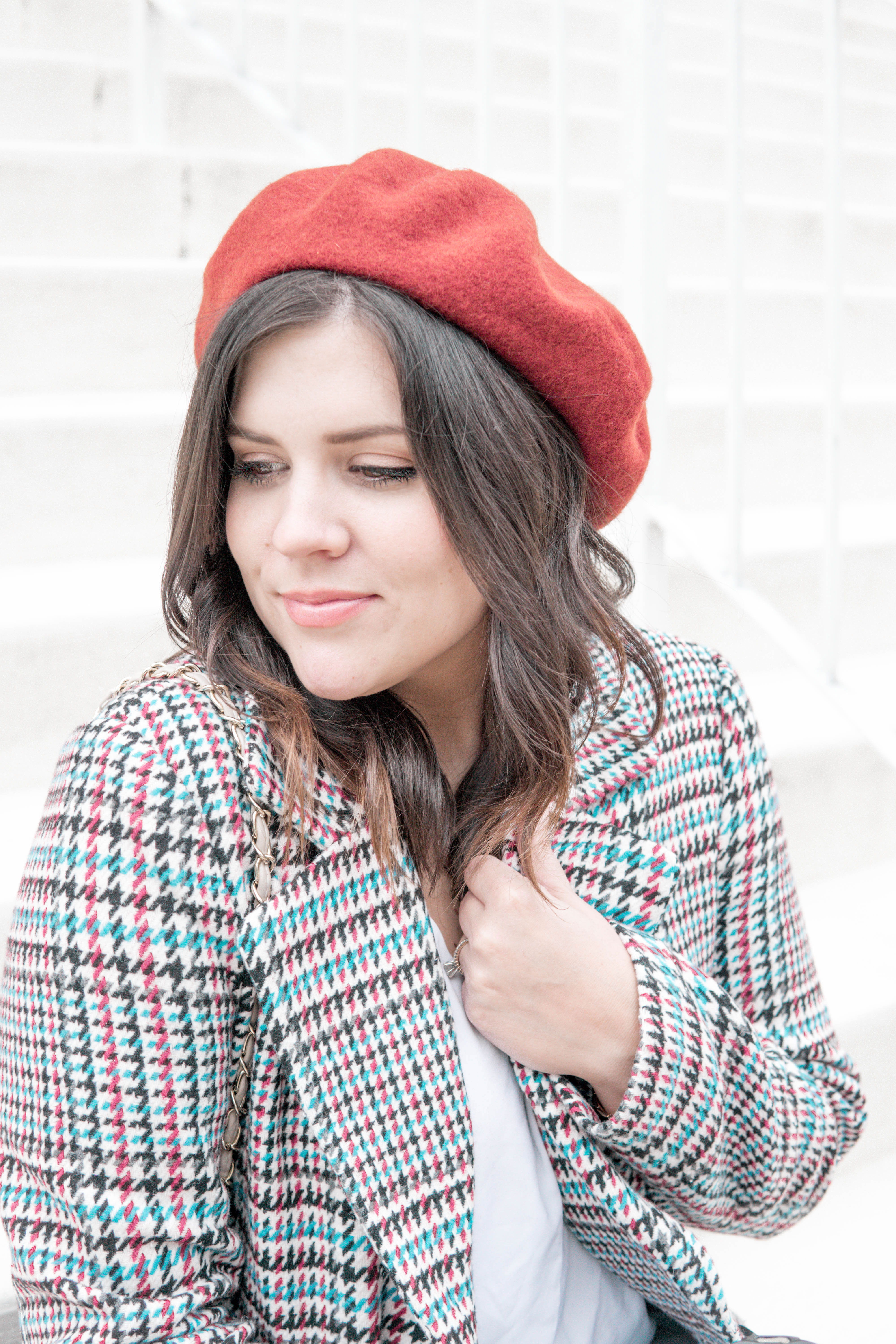 Styling A Baret for Fall - Kassy On Design