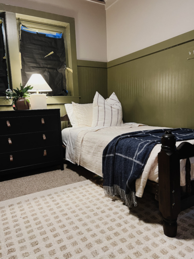 bedroom, toddler, green, blue plaid, neutral rug